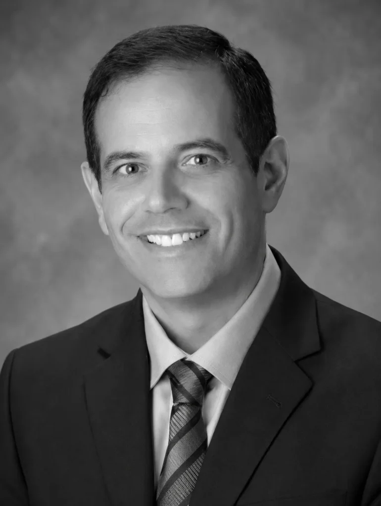Portrait of Steven N. Kalkanis, CNS President in 2020.